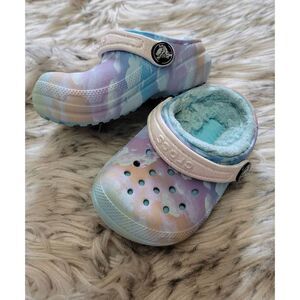 Crocs Classic Fur Lined Tie-Dye Clogs, Toddler Size 5